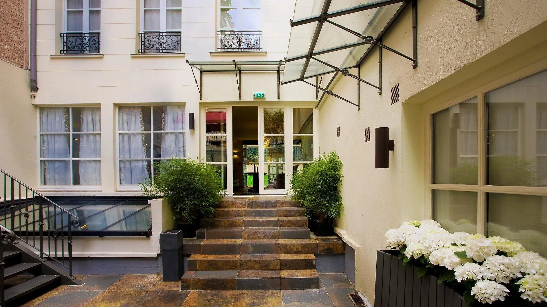 Hotel Le Bellechasse Saint-germain 4*
